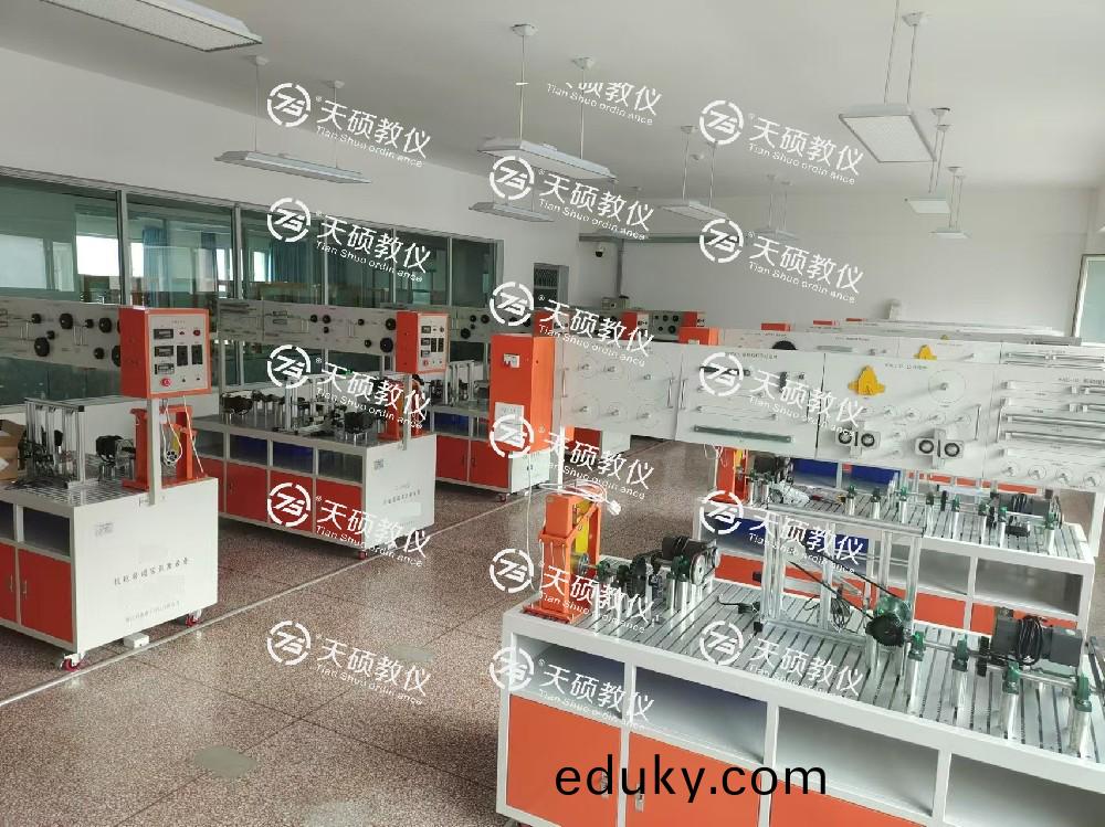 烏魯(lu)木齊(qi)技師(shi)學(xue)院(yuan) 電(dian)氣工(gong)程及(ji)機電(dian)裝調實訓室(shi)設(she)備採(cai)購項(xiang)目(mu)  順利安(an)裝、調試(shi)、培(pei)訓(xun)、驗收通過！