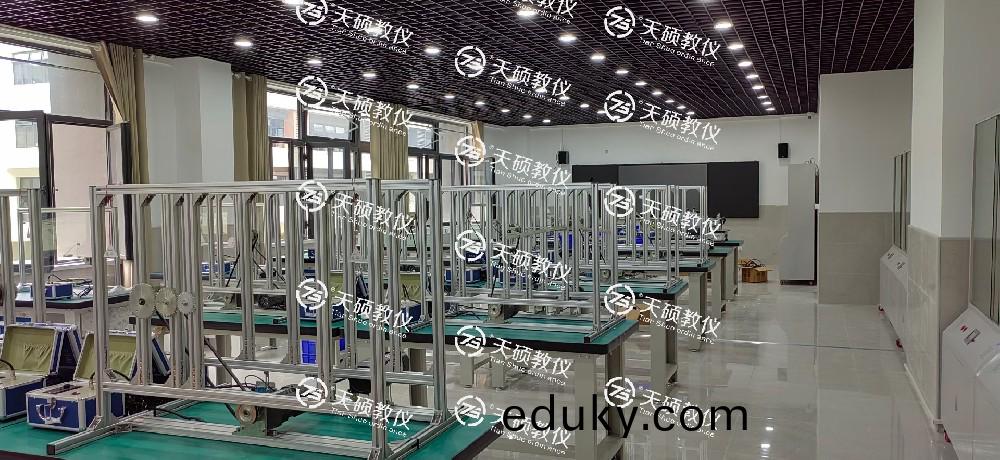 機械設計實(shi)訓室(shi)