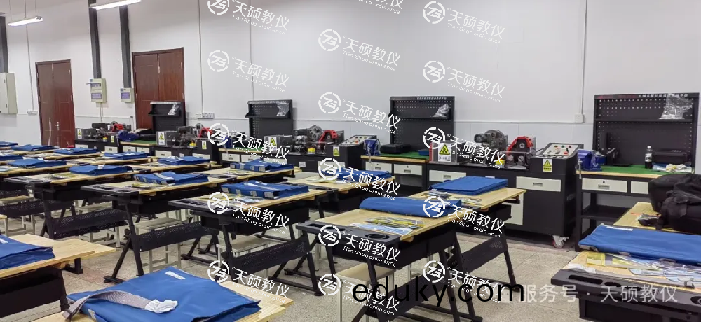 機械(xie)裝配技術、機械製圖實訓室